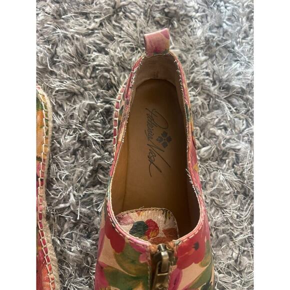 Patricia Nash 8 Floral Leather Espadrilles Eva Flats Zip Shoes Boho Resort Style - Picture 6 of 13